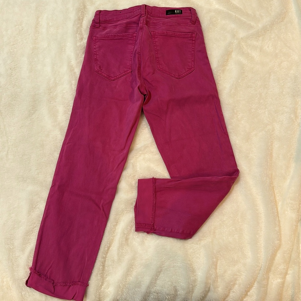 Kut from the Kloth Amy Crop Straight Leg